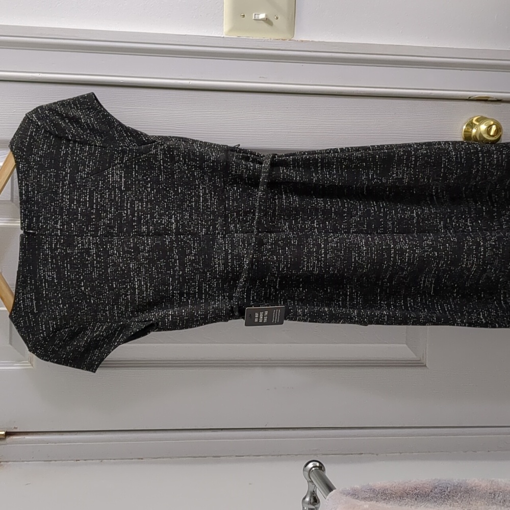 NWT Express Belted Black Dress, New With Tags, Size Small - Picture 4 of 5